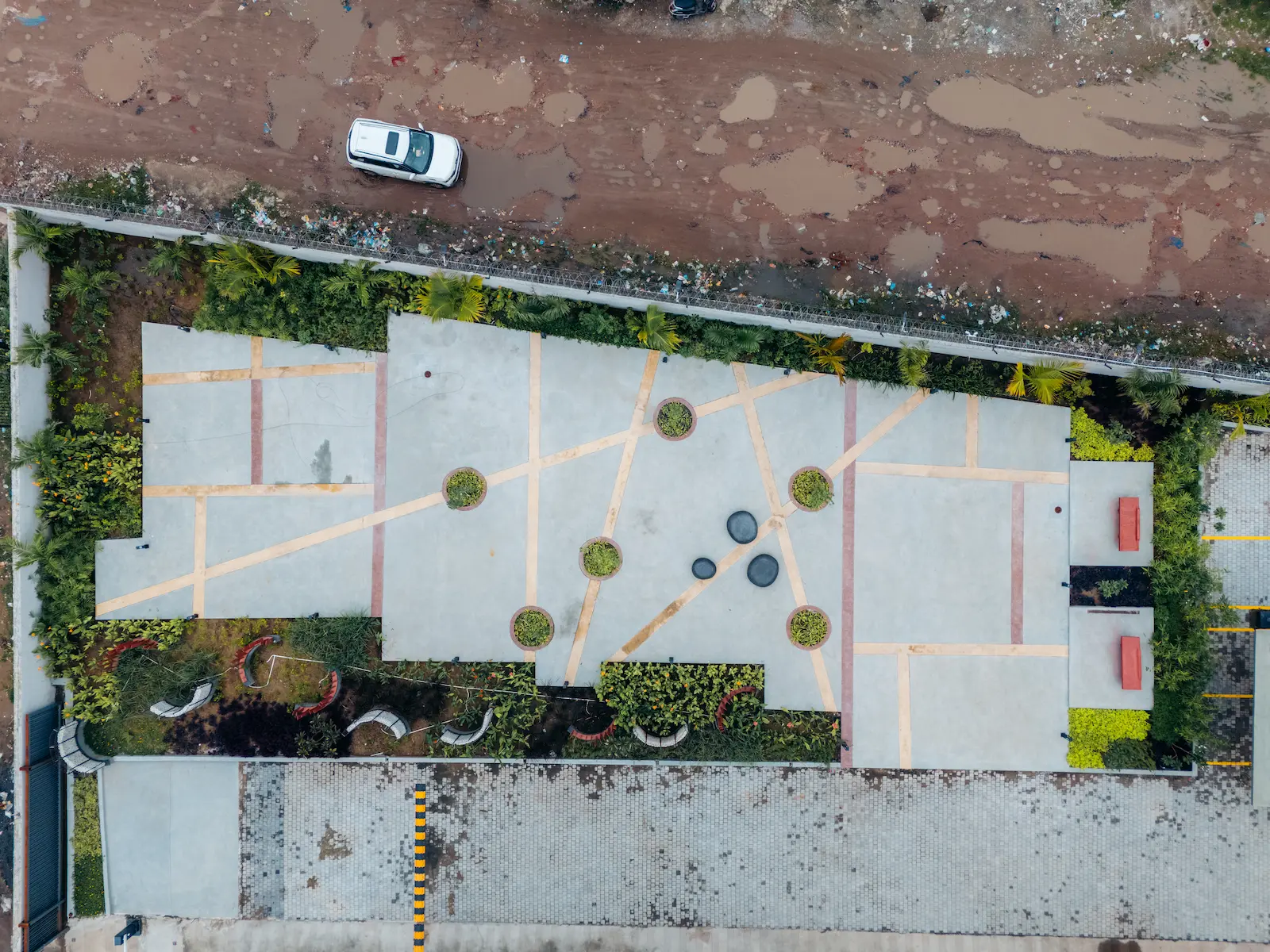 Corporate campus landscape design by Sculpting Grounds