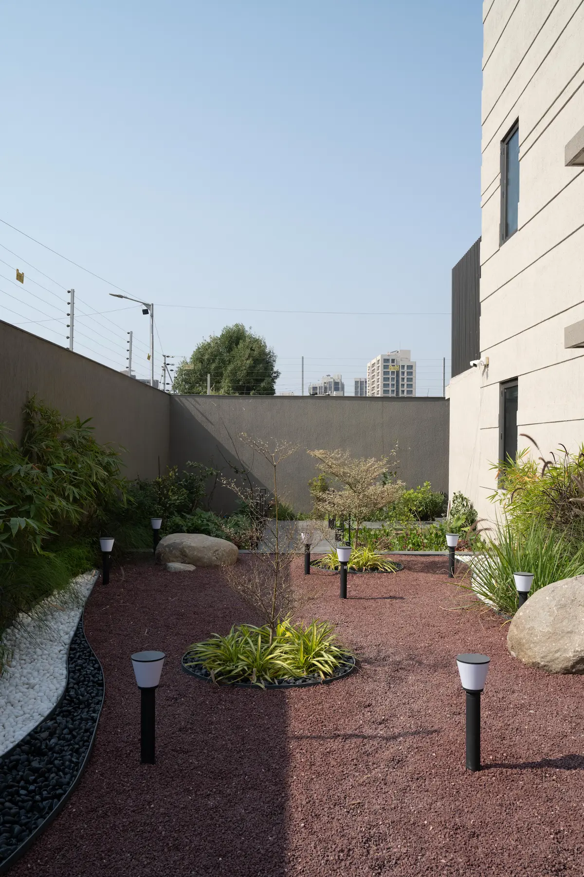 Whispers of home — project image 9 of 11