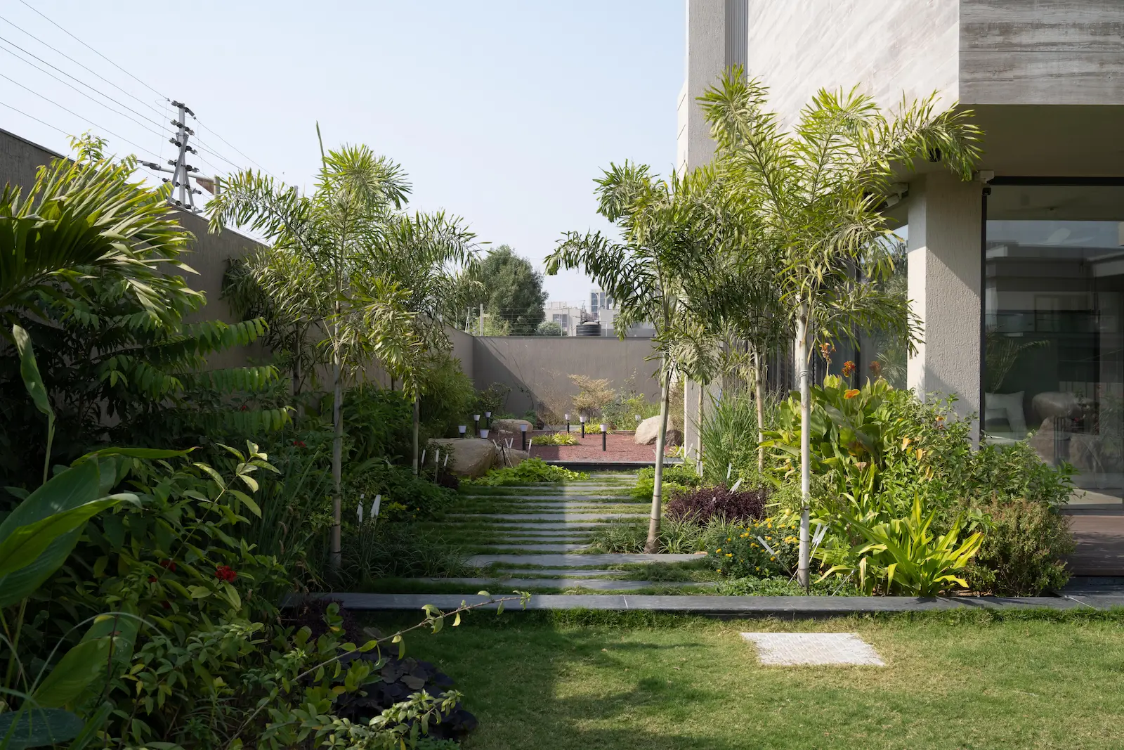 Whispers of home — project image 10 of 11